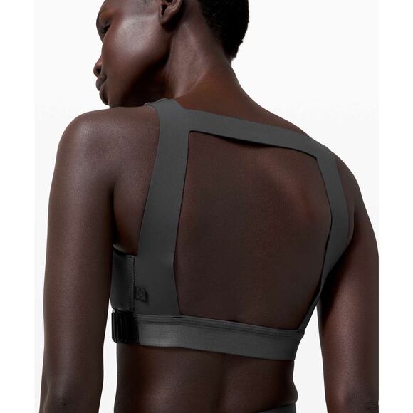 Lululemon Esker Bra *lululemon lab
Graphite Grey Size 6 - Picture 2 of 8